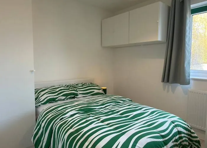 Cozy And Bright In A Friendly 2 Bedroom Penzion *